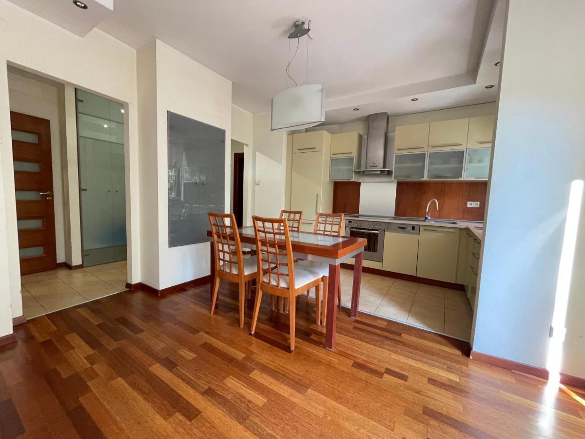 Apartament Deptakiem Nad Morze غدانسك المظهر الخارجي الصورة